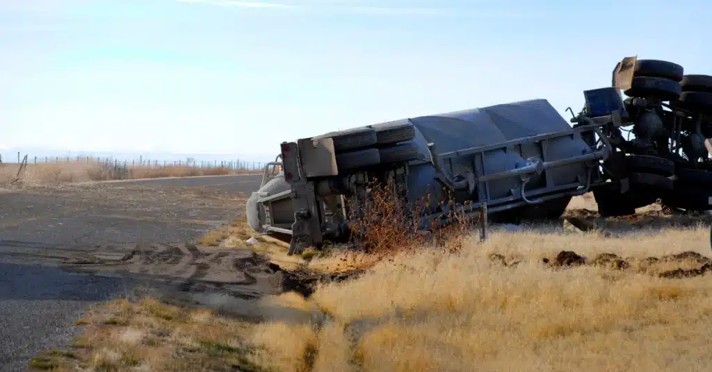 An image showing a truck crash scene in Alabama.